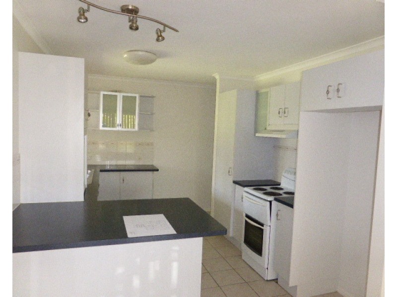 35 Thornbill Drive, Eli Waters QLD 4655