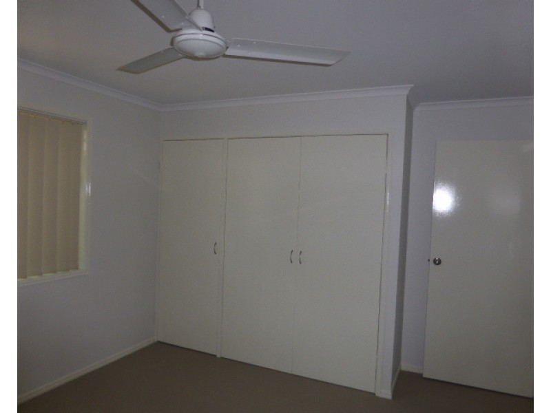 35 Thornbill Drive, Eli Waters QLD 4655