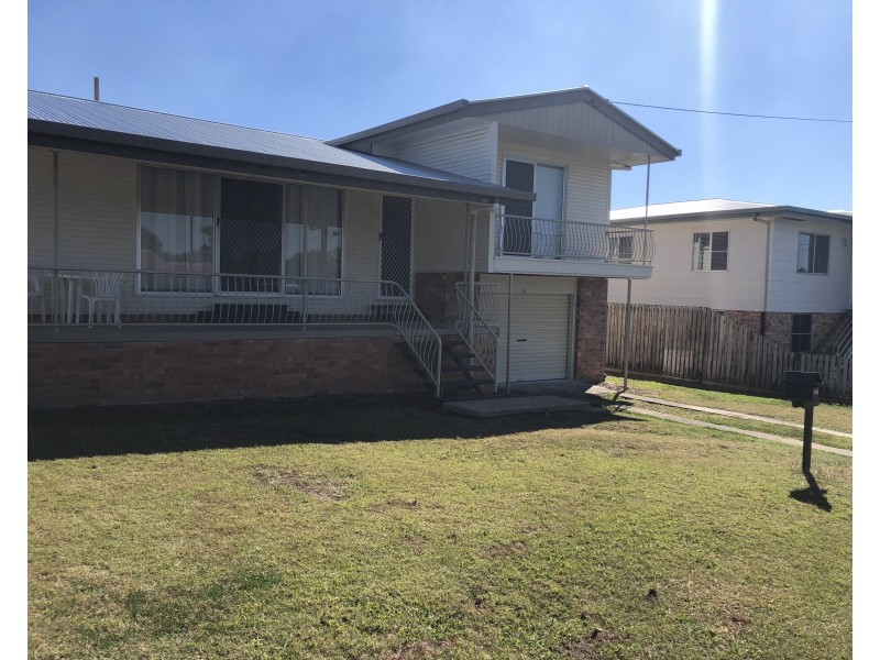 27 Newhaven Street, Pialba QLD 4655