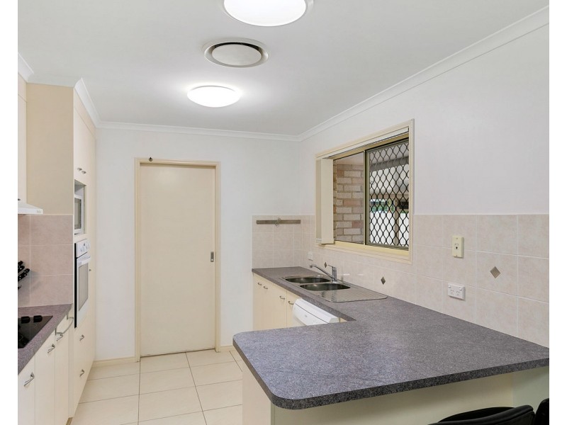 37 Bunya Court, Eli Waters QLD 4655