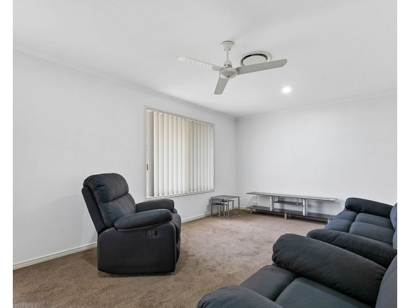 37 Bunya Court, Eli Waters QLD 4655
