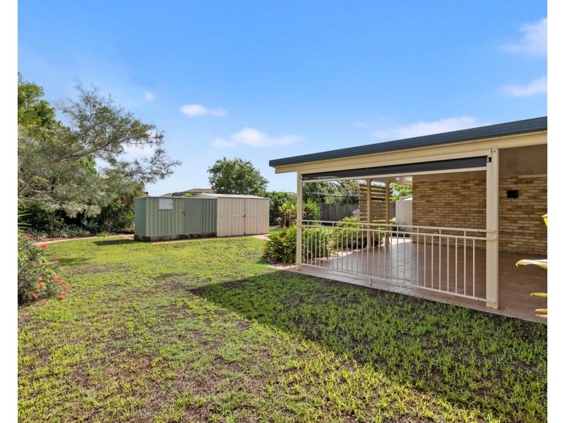 37 Bunya Court, Eli Waters QLD 4655
