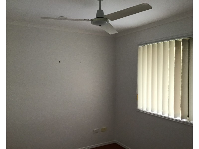 15 Mainsail Crt, Point Vernon QLD 4655