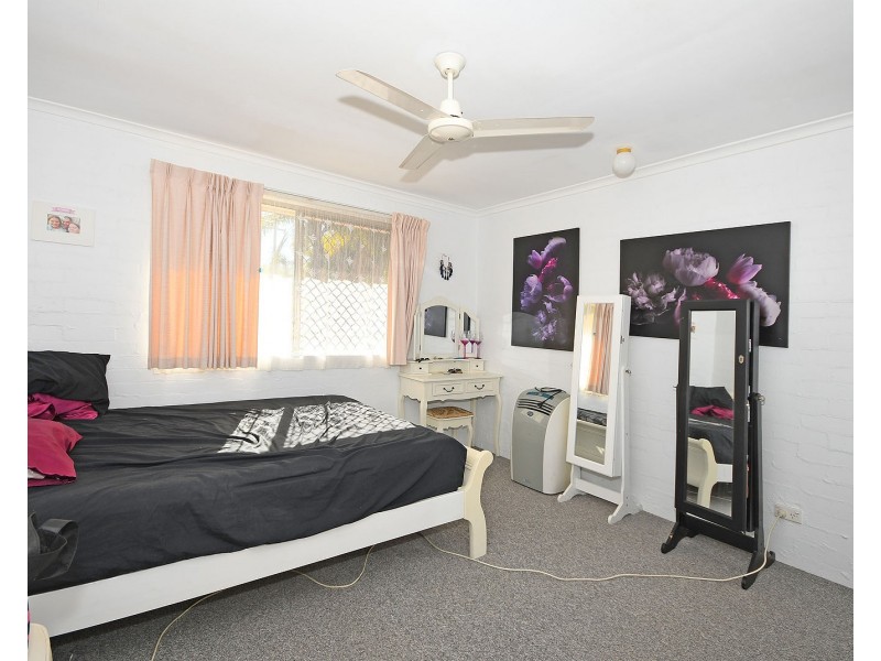 1/21 Honiton Street, Torquay QLD 4655