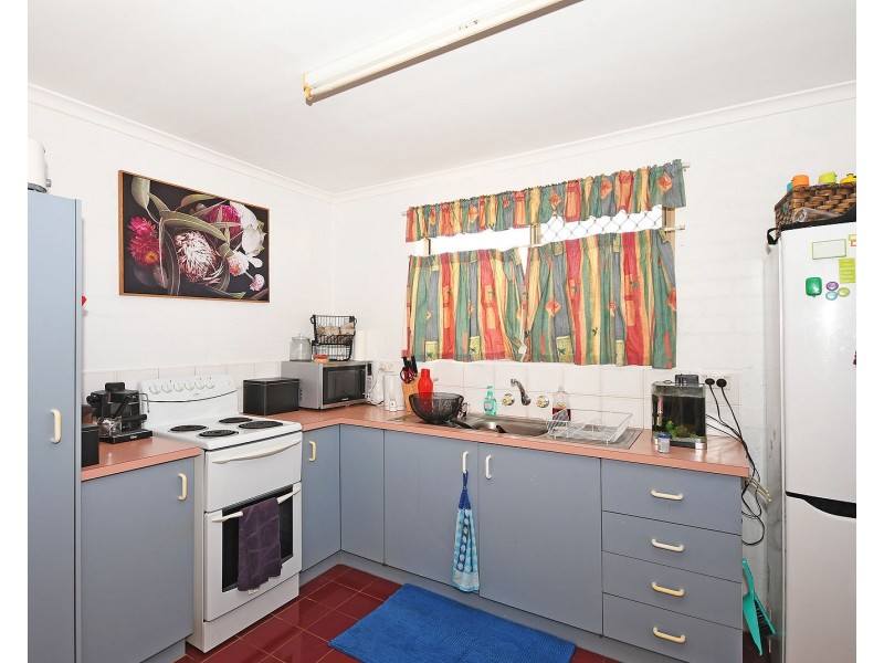 1/21 Honiton Street, Torquay QLD 4655