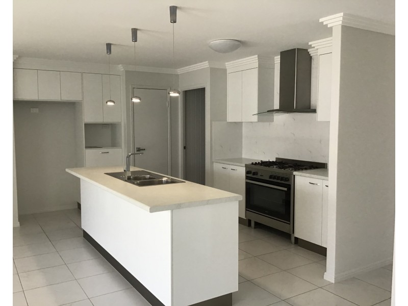 7 Flynn Court, Urraween QLD 4655