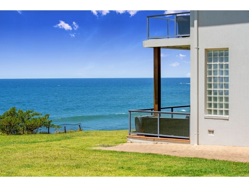 3 Woodland Avenue, Thirroul NSW 2515