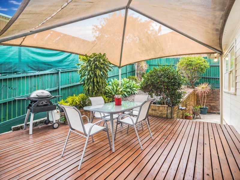 18 Hillcrest Road, Austinmer NSW 2515