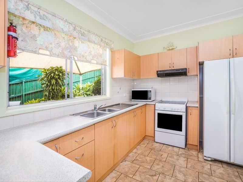 18 Hillcrest Road, Austinmer NSW 2515