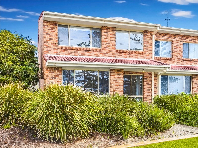 1/1-3 Bath Street, Thirroul NSW 2515