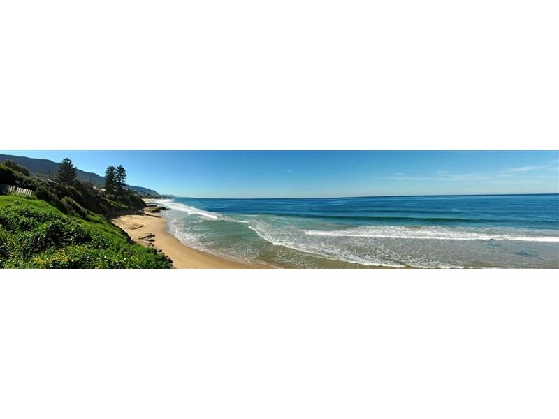 4 Woodland Avenue, Thirroul NSW 2515