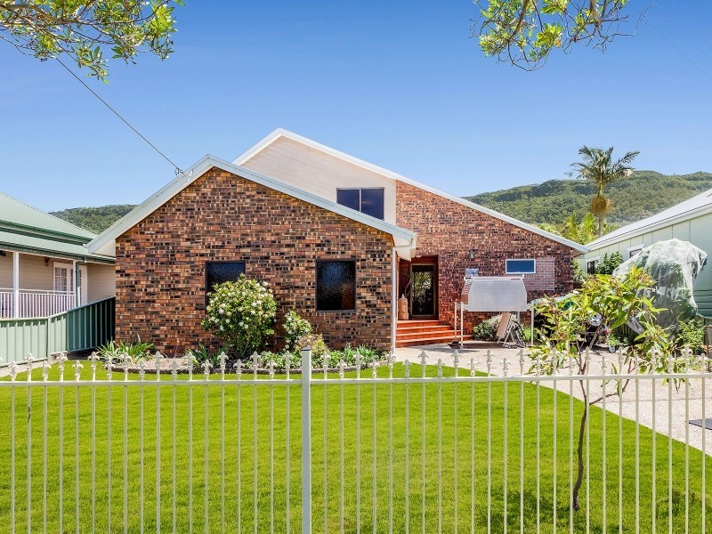 40 Redman Avenue, Thirroul NSW 2515