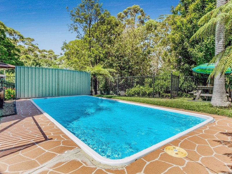 19 Buttenshaw Drive, Coledale NSW 2515