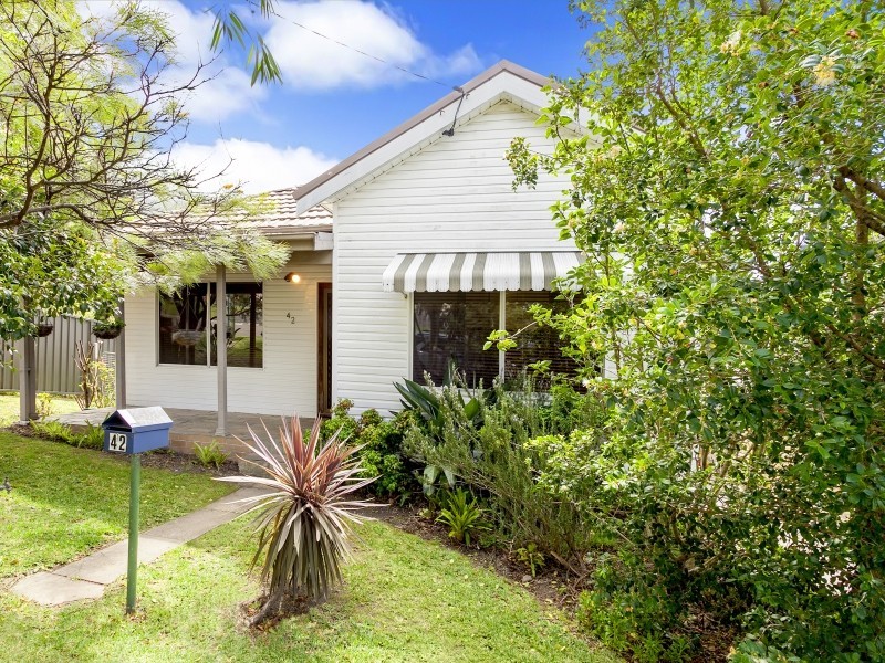 42 Mountain Road, Austinmer NSW 2515