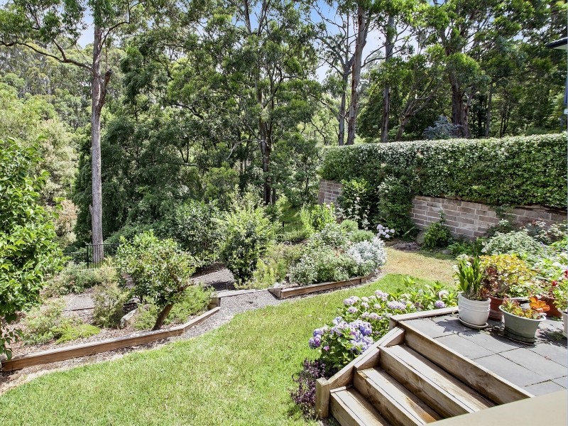 25 Armagh Parade, Thirroul NSW 2515
