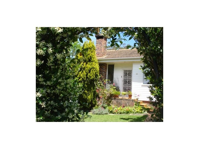 27 Buttenshaw Place, Austinmer NSW 2515