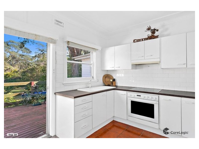 27 Buttenshaw Place, Austinmer NSW 2515