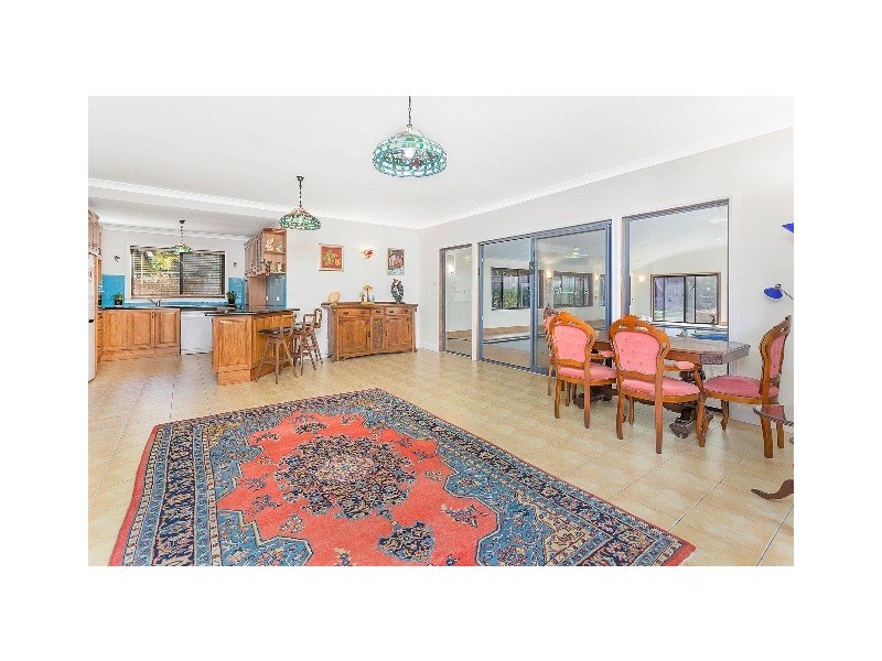 8 Squires Crescent, Coledale NSW 2515