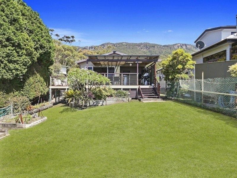 790 Lawrence Hargrave Drive, Coledale NSW 2515