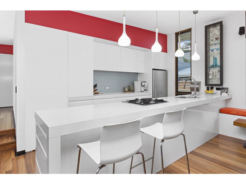 2 Coledale Avenue, Coledale NSW 2515