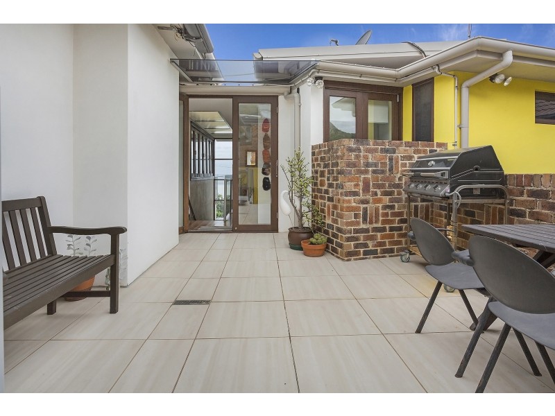 2 Coledale Avenue, Coledale NSW 2515