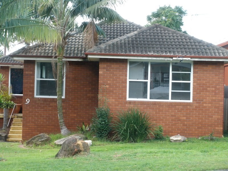 9 Gwyther Avenue, Bulli NSW 2516