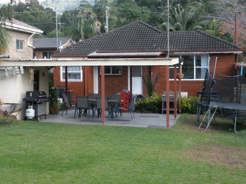 9 Gwyther Avenue, Bulli NSW 2516