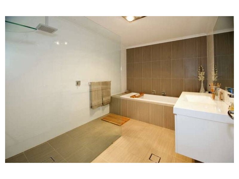 7 Weaver Terrace, Bulli NSW 2516