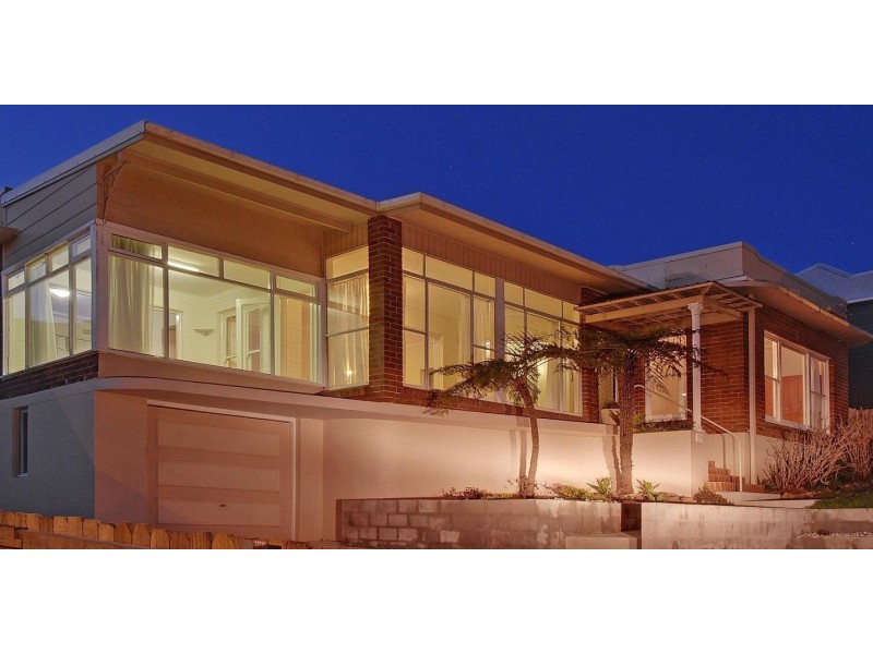 176 Lawrence Hargrave Drive, Thirroul NSW 2515