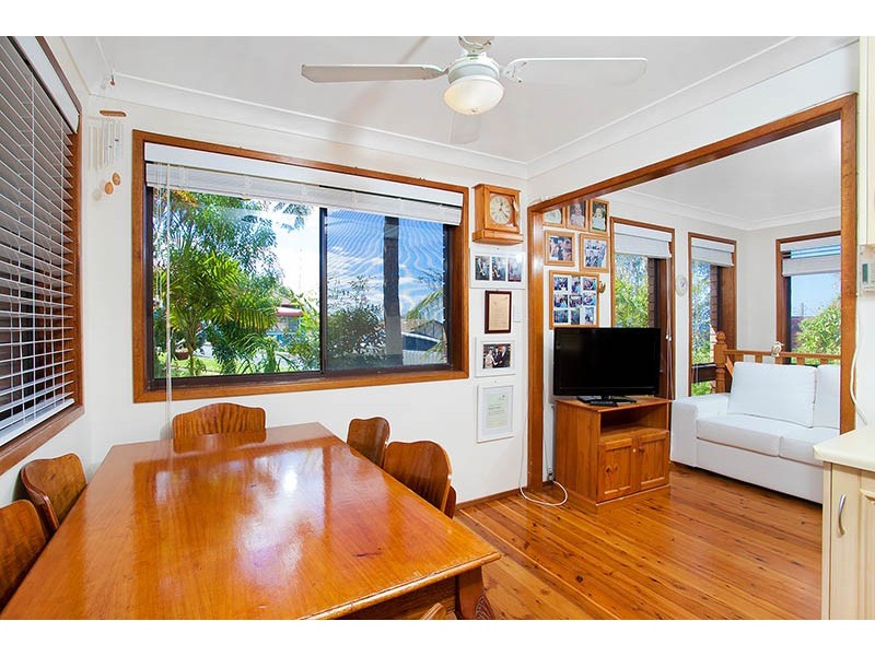 22 Cater Street, Coledale NSW 2515