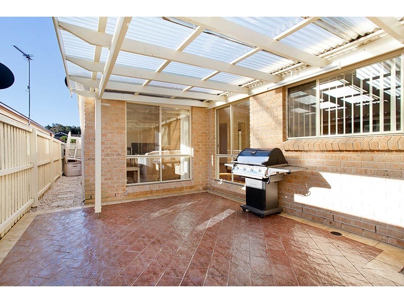 3 Henry Fry Place, Woonona NSW 2517