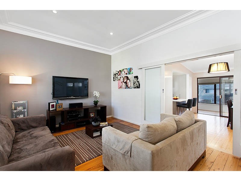 20 Willcath Street, Bulli NSW 2516