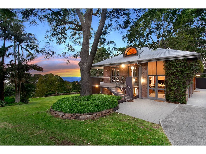 54 Fords Road, Thirroul NSW 2515