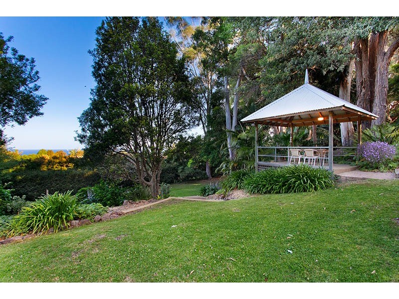 54 Fords Road, Thirroul NSW 2515
