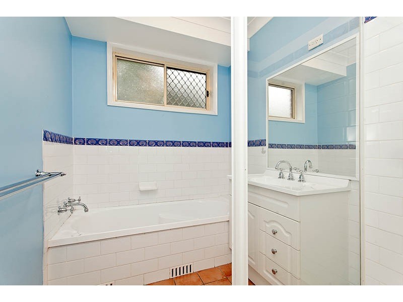 28B FORDS ROAD, Thirroul NSW 2515