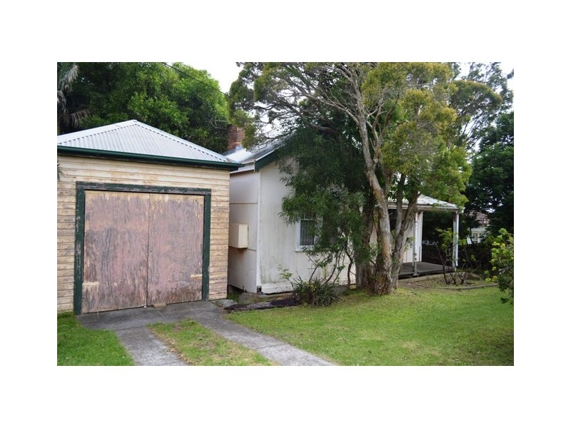 34 George Avenue, Bulli NSW 2516