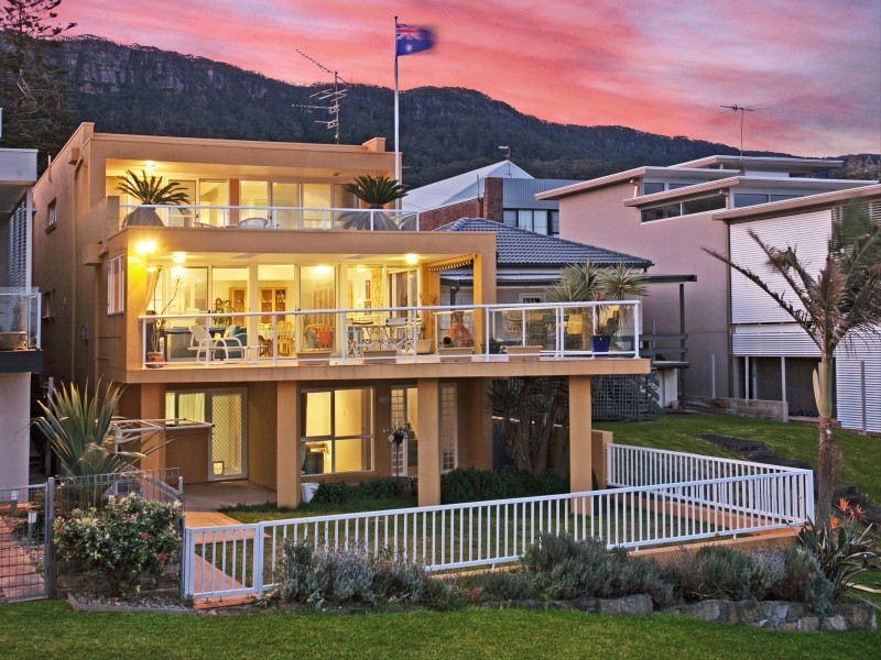 4 Hyde Lane, Coledale NSW 2515