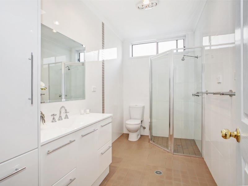 30 Farrell Road, Bulli NSW 2516