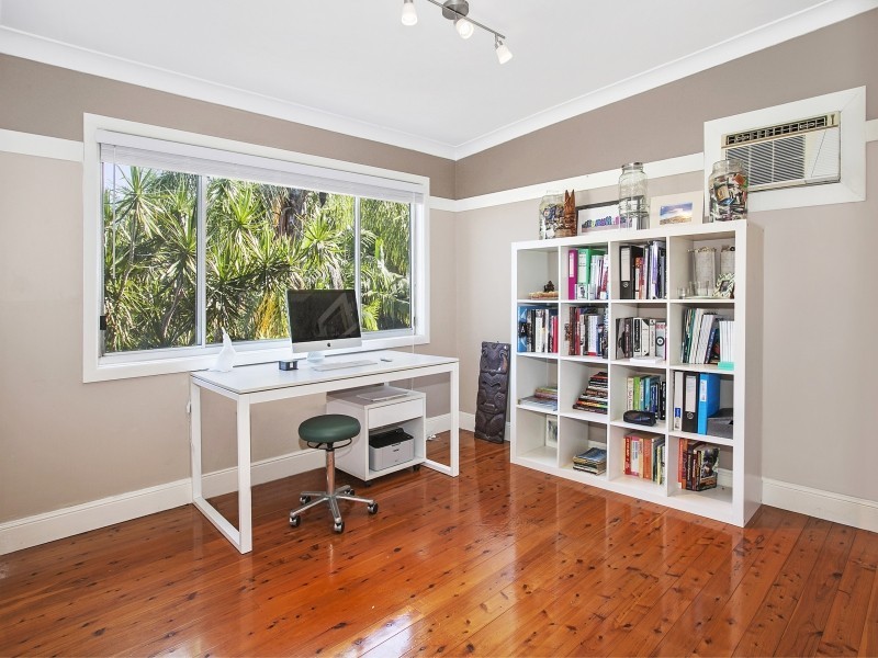 124 Princes Highway, Thirroul NSW 2515