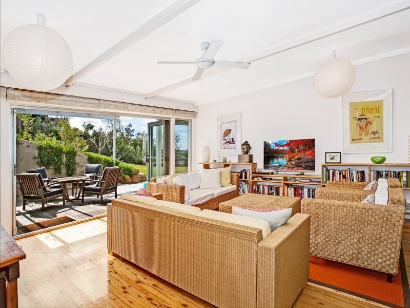 615 Lawrence Hargrave Drive, Wombarra NSW 2515