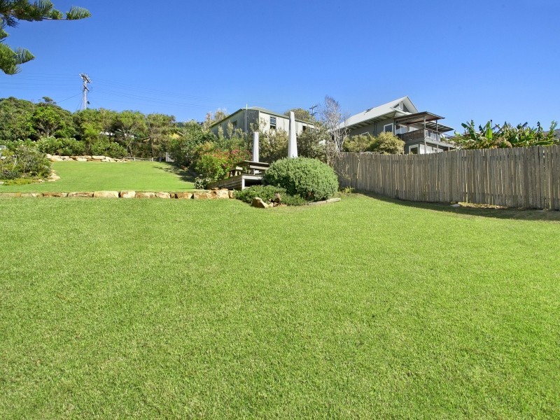 613 Lawrence Hargrave Drive, Wombarra NSW 2515