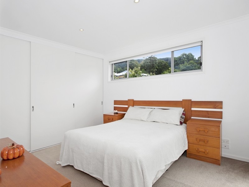 2/136 Phillip Street, Thirroul NSW 2515
