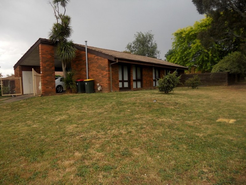 17 Keithian Place, Orange NSW 2800