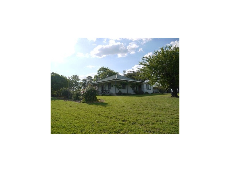 LOONGANA MacArthur Onslow Road, Canowindra NSW 2804