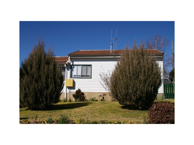 26 North St, Orange NSW 2800