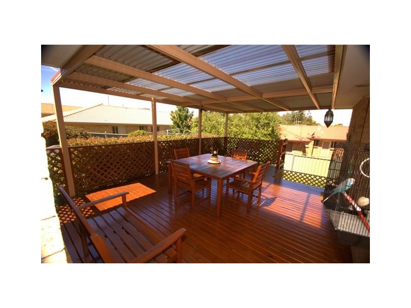 3 Booth Crescent, Orange NSW 2800