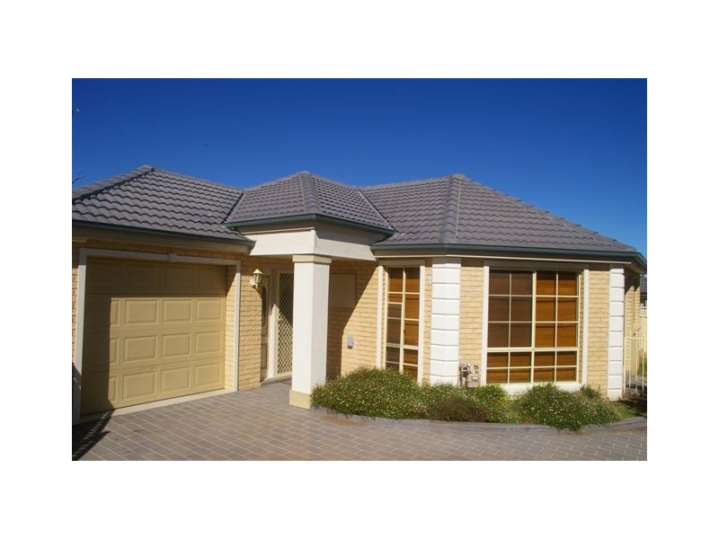 52 Amana Circuit, Orange NSW 2800
