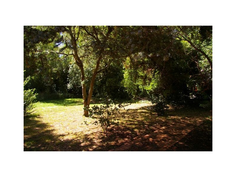 11 Naylor Street, Carcoar NSW 2791