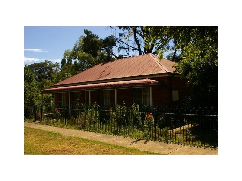 11 Naylor Street, Carcoar NSW 2791