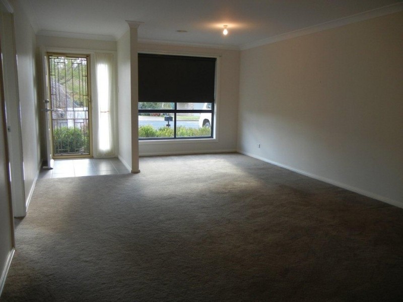 16 Winter Street, Orange NSW 2800